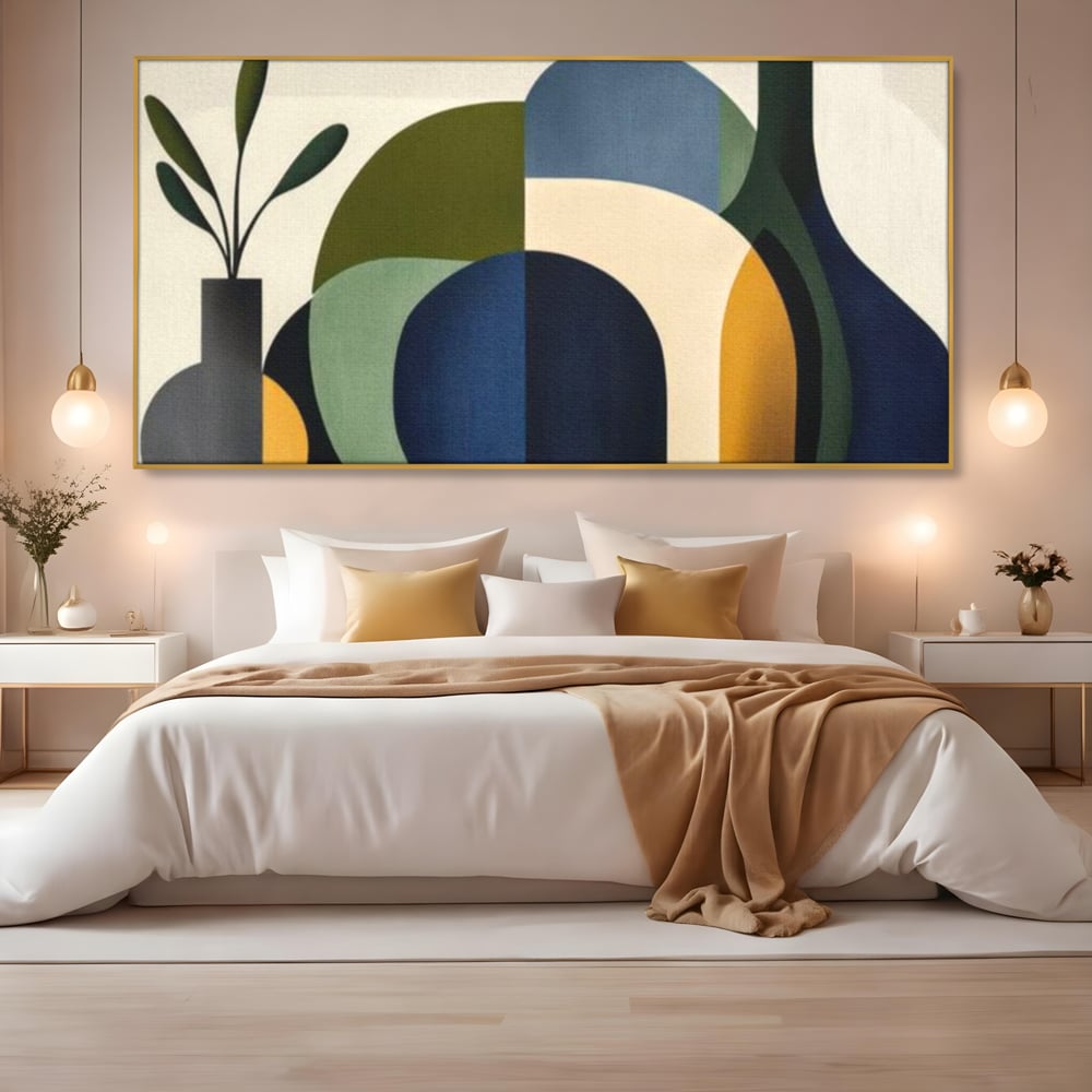 Tablou canvas cu tablou canvas cu forme geometrice si vaze, in rama de aluminiu auriu, pe perete intr-un dormitor